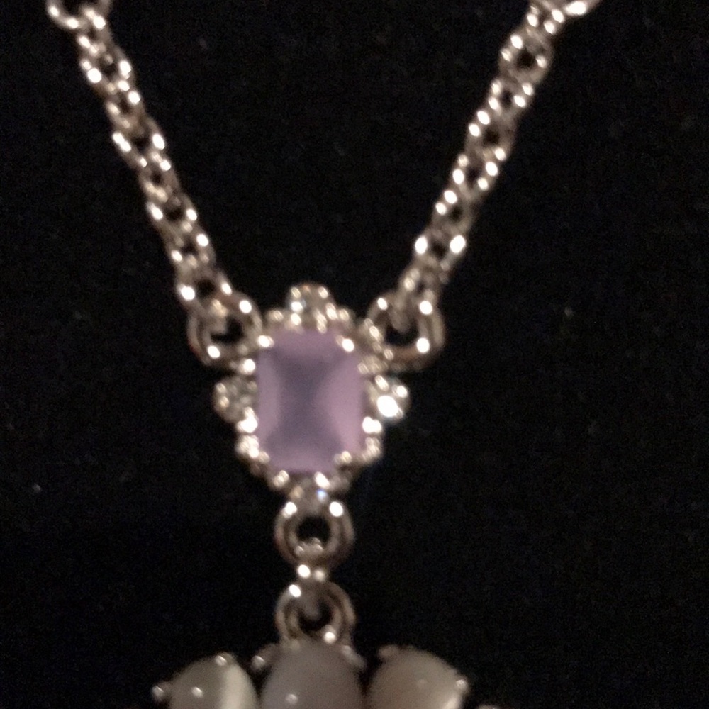 Neckless - Picture 4 of 6